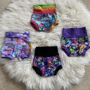 SOLD! Bundle of 2t Small Etsy shop Bummies